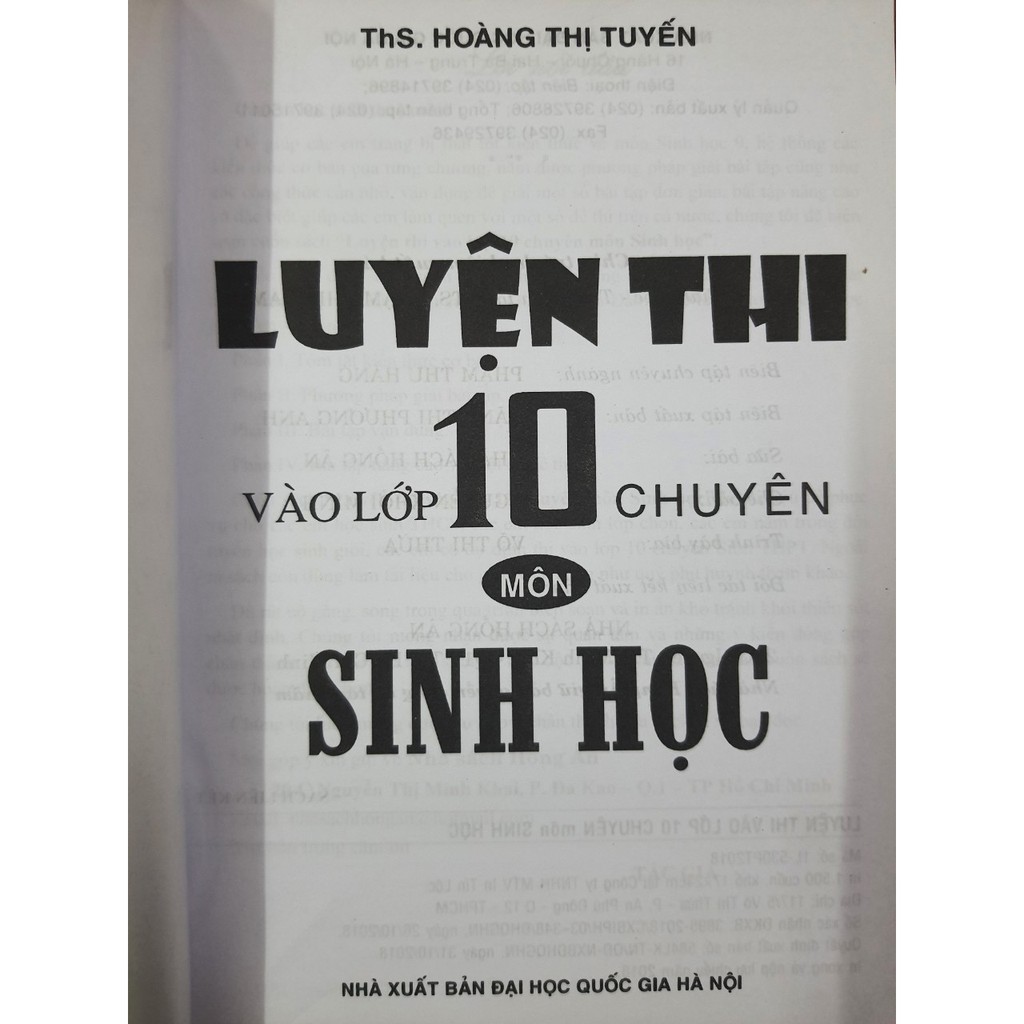 Sách - Luyện thi vào lớp 10 chuyên môn Sinh Học