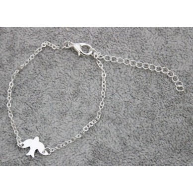 Lắc tay đính mặt chim én