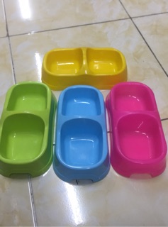 chén nhựa đôi vuông