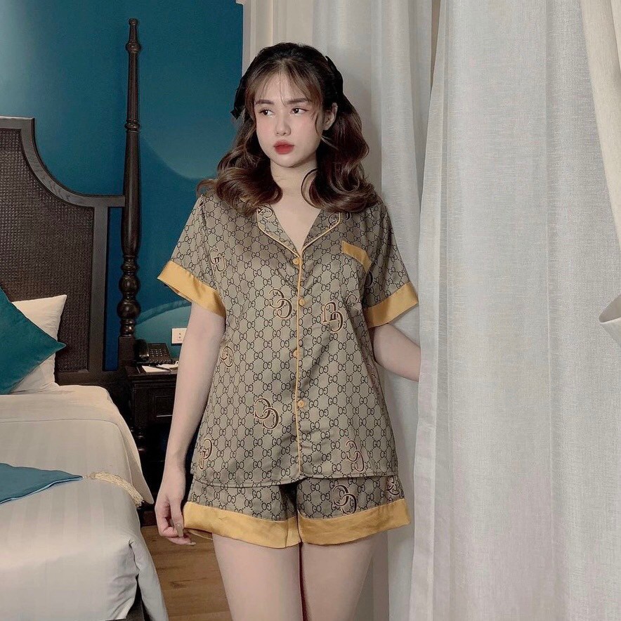 Bộ Pijama Cộc Tay 🔥FREESHIP🔥Bộ Ngủ Lụa  Họa Tiết Gucci Quần Đùi BN9.2