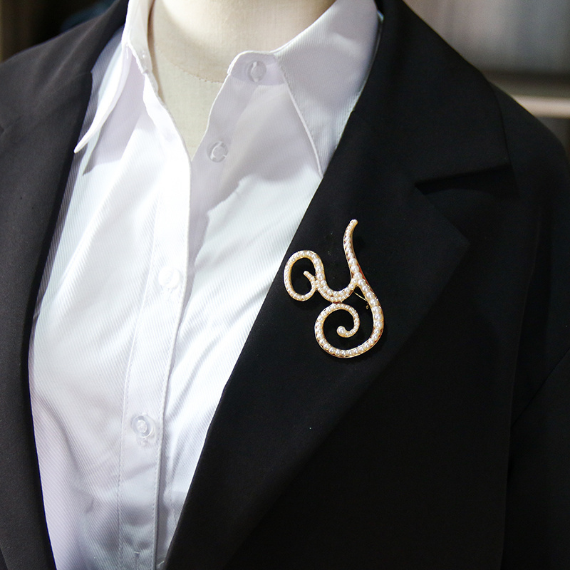 Ghim Cài Áo Hình Chữ Cái Đính Ngọc Trai Nhân Tạo Thời Trang