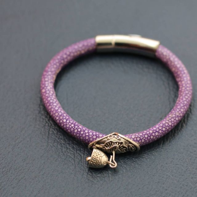 Vòng tay cá đuối