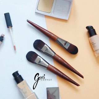 Cọ nền dẹt 108 Makeup Forever