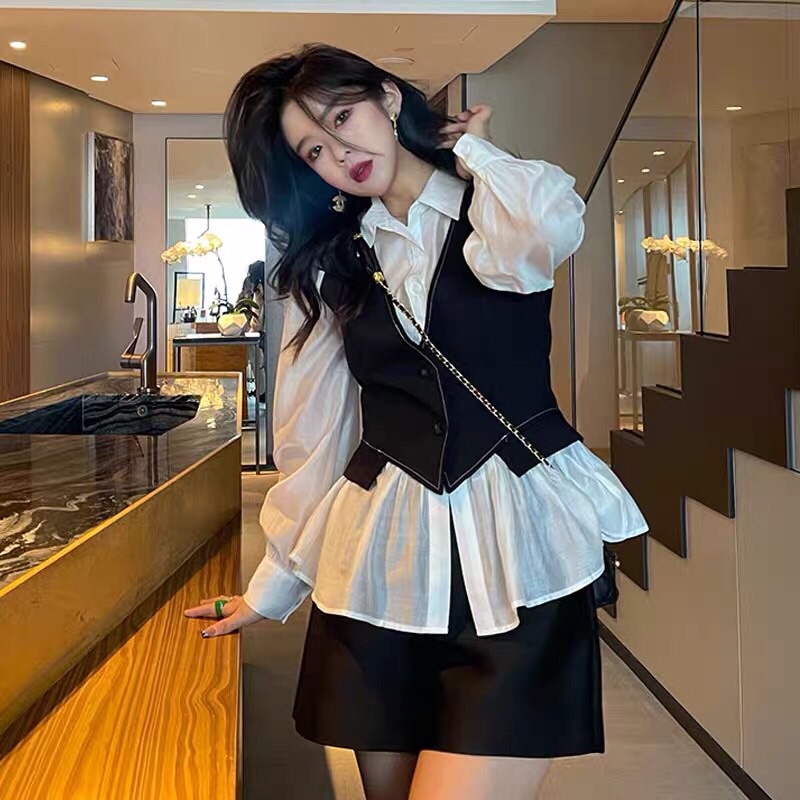 Áo sơ mi lụa phối gile đen