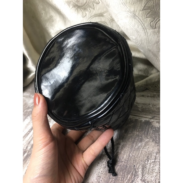 Thanh lý túi nhỏ guess