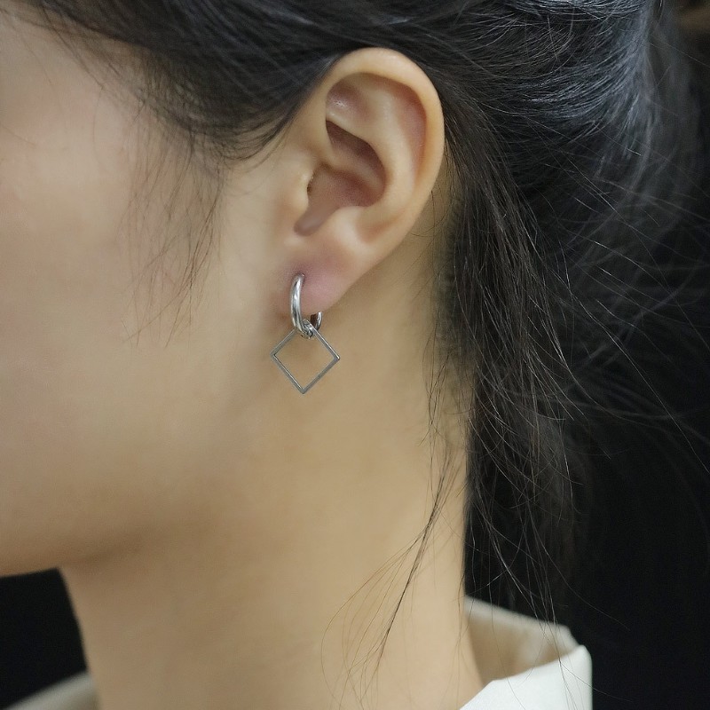 Bông Tai Nam Nữ Unisex Khoen Tròn Và Hình Vuông Titan Ko Han Rỉ TT 3693