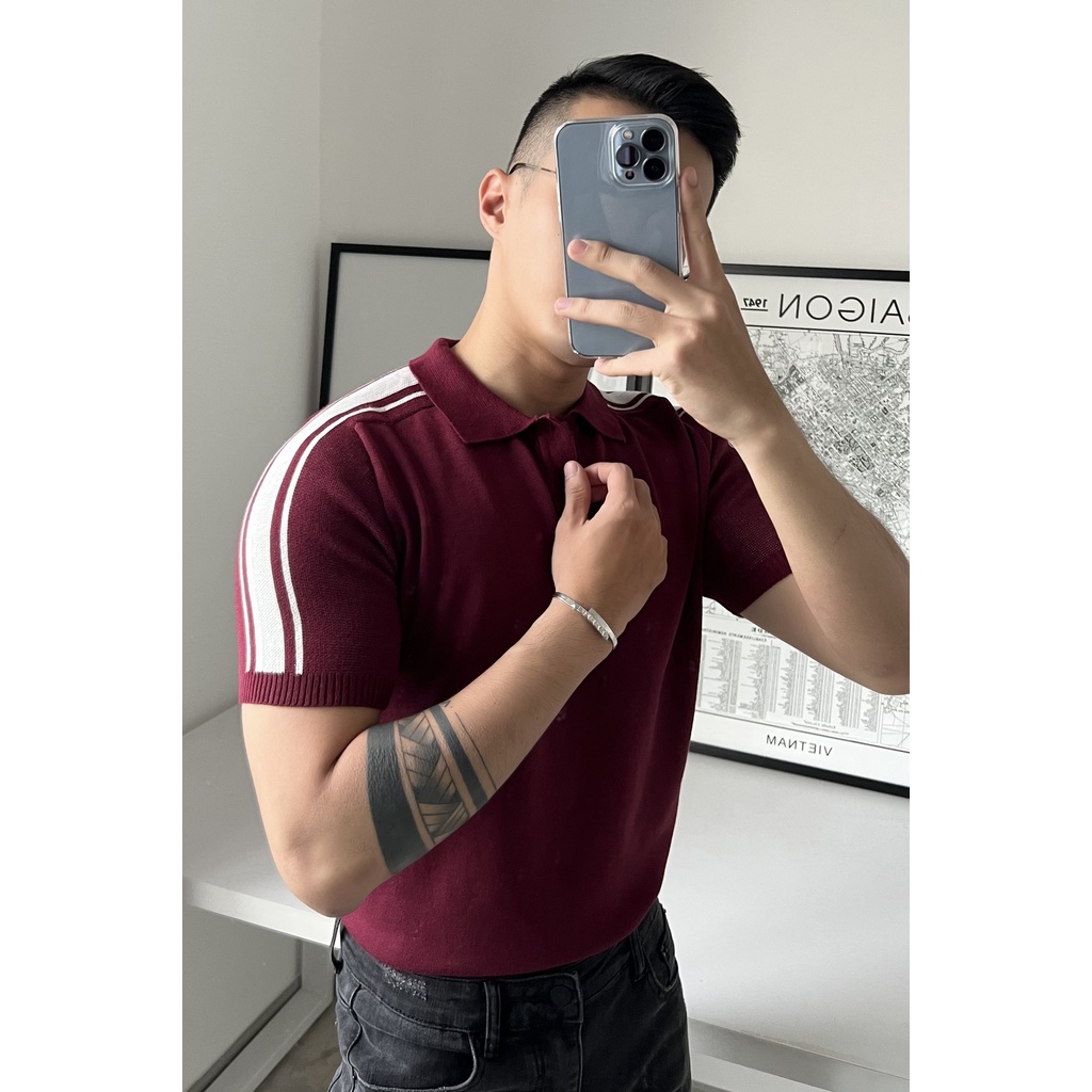 A/G Polo Dệt Kim Màu Beige Kết Hợp Sọc Trắng Hai Bên Vai Tinh Tế Thời Trang Thanh Lịch
