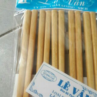 Đũa gỗ cao cấp Lê Vân