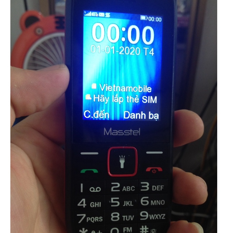 Xác Masttel izi 200 k pin(xài pin NOKIA 5C đc) trùng imei,còn void tem 0c,lên màn đẹp,sjm sóng ok,phím ok,loa míc ok