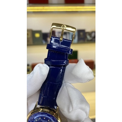 ĐỒNG HỒ OMEGA Star World DÂY DA MÀU XANH CHẠY PIN CHO NAM KIỂU DÁNG ĐỘC LẠ SIZE 40MM | BigBuy360 - bigbuy360.vn