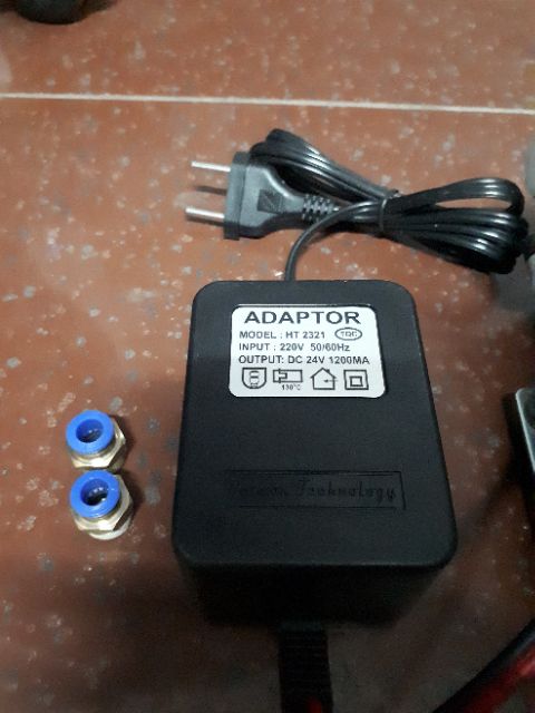 Máy bơm nước mini 12V