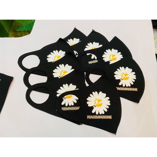 Khẩu trang hoa cúc vải su dày dặn chống khói bụi THE 1992 KT-01 | BigBuy360 - bigbuy360.vn