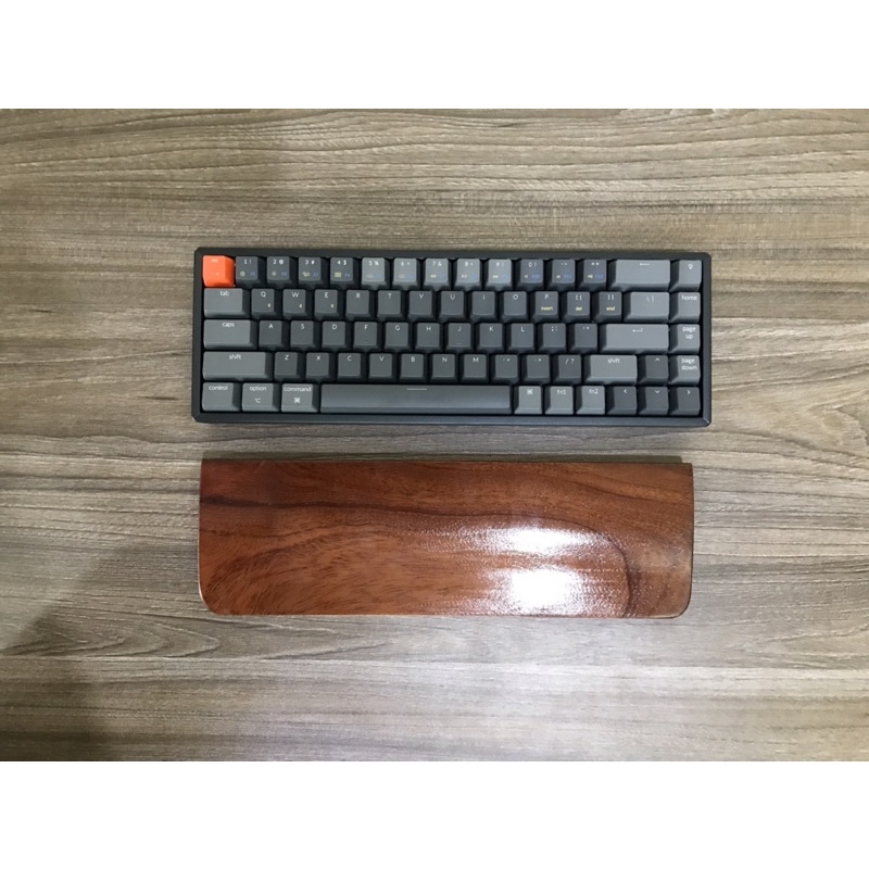 Kê tay bàn phím chất liệu gỗ Tần Bì WeWork cao cấp