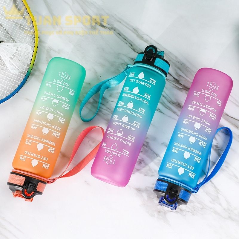 Bình đựng nước 1 lít cute có ống hút, bình nước thể thao có chia vạch nhắc nhở giờ uống nước tiện lợi