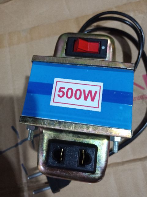 Biến áp đổi điện 220v-110v. 500W