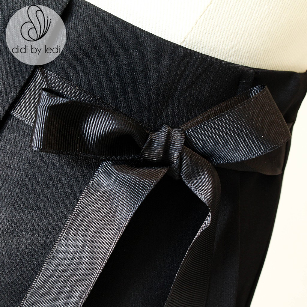 Váy công sở DIDI by LEDI, Chân váy kiểu tà thắt nơ eo, dáng suôn lưng cao, vải Visco màu Đen  size S M L XL - V950 | BigBuy360 - bigbuy360.vn