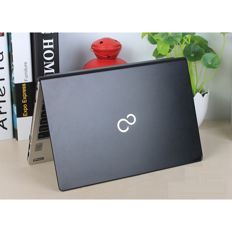 Laptop Fujitsu S904 i5/4G/120G SSD hàng Nhật xịn