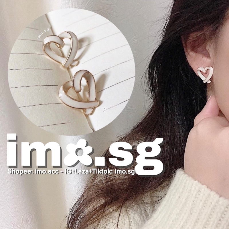 Bông tai tim ruy băng trắng sứ viền vàng imo.sg sang xịn mới lạ dễ thương cực dễ phối đồ phong cách hàn quốc