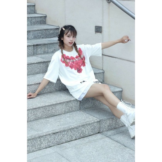 Áo thun in hoa hồng xanh, áo phông tay lỡ, áo form rộng unisex | BigBuy360 - bigbuy360.vn