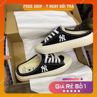 Giày thể thao nữ sục hot trend