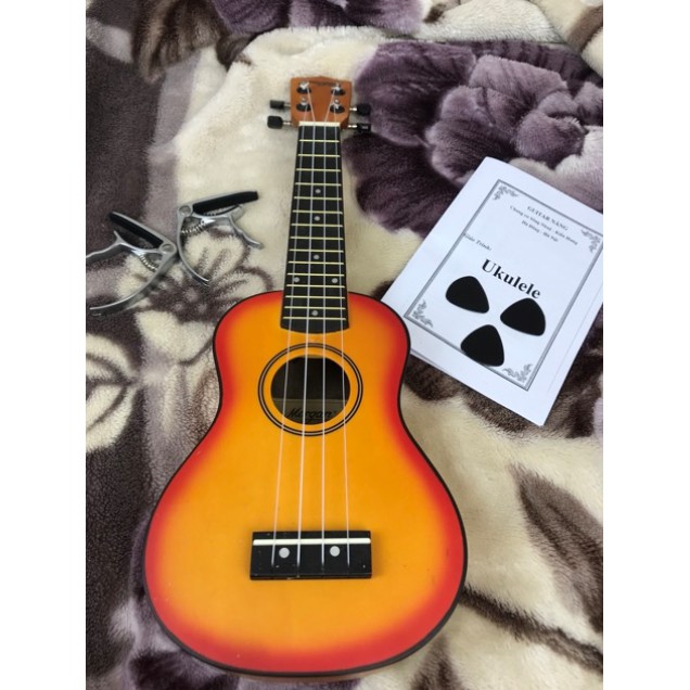 Đàn ukulele soprano giá rẻ