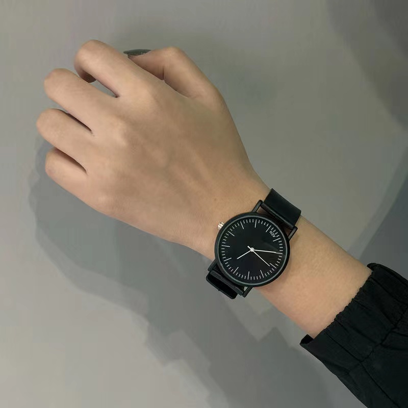 Đồng hồ đeo tay thiết kế đơn giản sành điệu cho nam và nữ