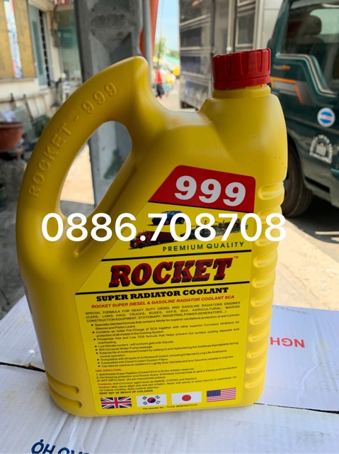 Nước làm mát Rocket 999 loại 4lít(xanh)