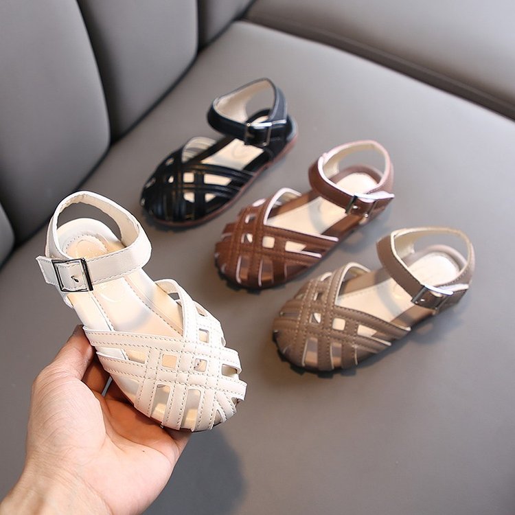 Giày sandal đế mềm phong cách Hàn quốc cho bé gái