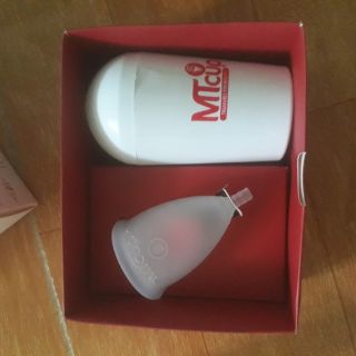 Cốc nguyệt san Mtcup