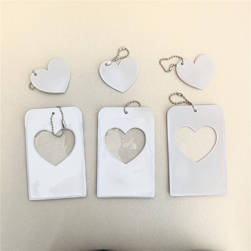 Móc Khóa Dây Bi Card Holder Đựng Thẻ Ảnh Heart Flutter