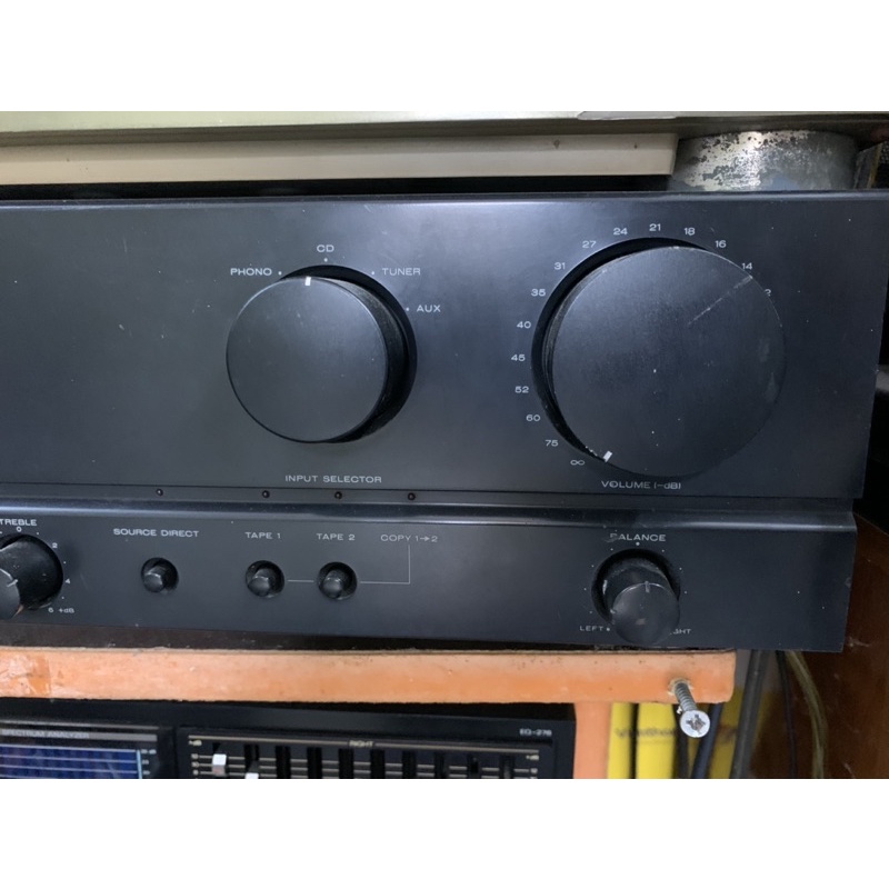 Amply Marantz PM 30