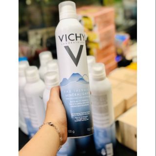 Xịt Khoáng VICHY 300ml ( chai lớn )