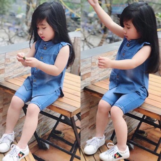 Sét bộ bò ba lỗ màu xanh cho bé gái