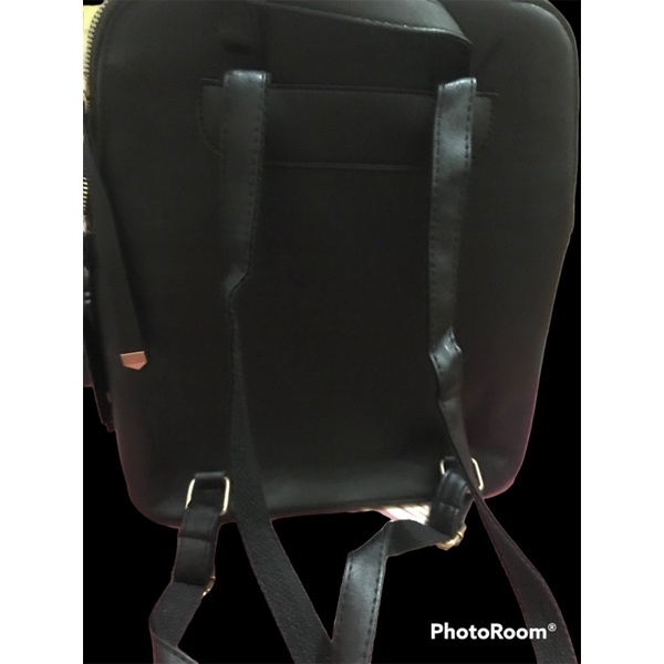 Balo size to vừa A4