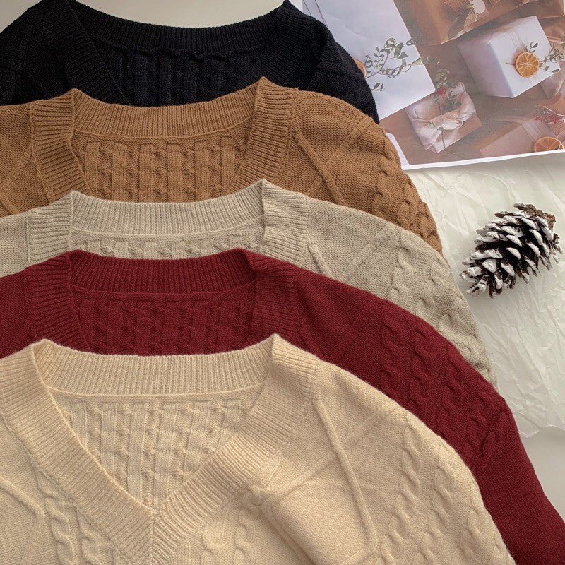Áo len thừng cổ tim classic/Holiday sweater