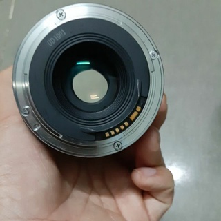 Lens canon Ef fullframe 35 135 đa dụng