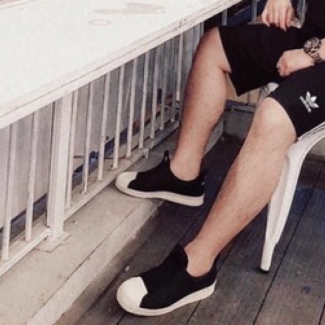 Giầy slipon adidas