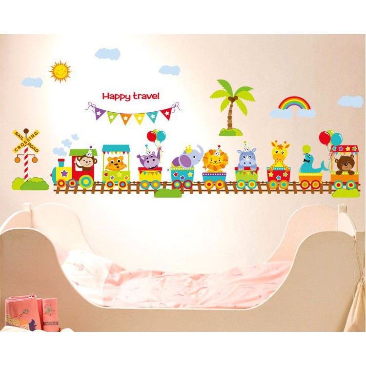 Decal trang trí tường Xe Lửa cùng thú vui nhộn Happy Travel