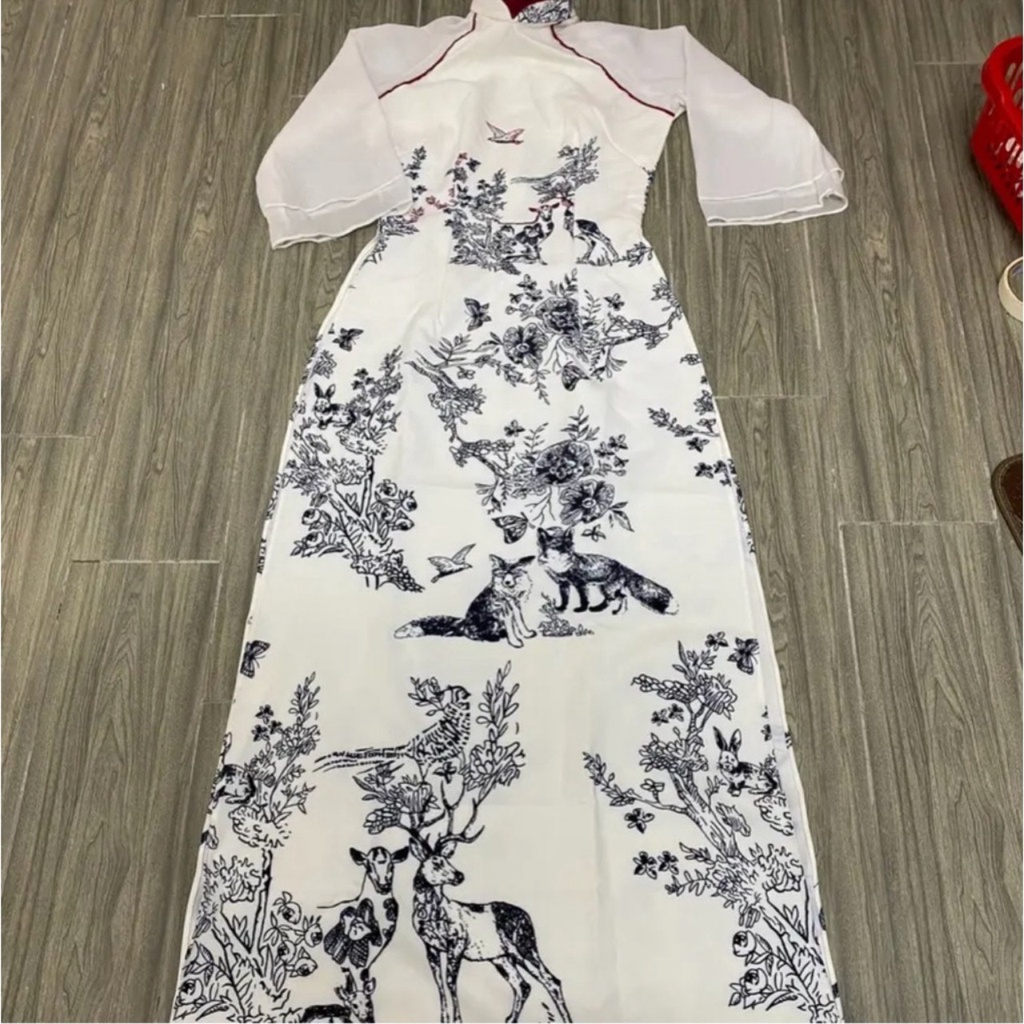 Áo dài cách tân in họa tiết hình hươu siêu hot