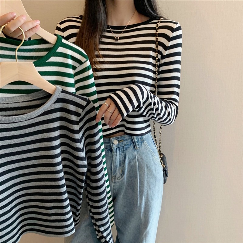 【ZHELIHANGFEI】Áo Sweater Dài Tay Lưng Cao Họa Tiết Kẻ Sọc Phong Cách Quyến Rũ