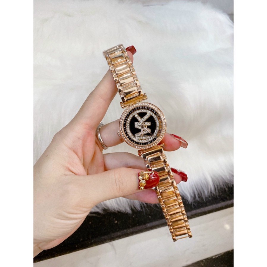 Đồng hồ nữ Michael kors mặt xoay trẻ trung cá tính