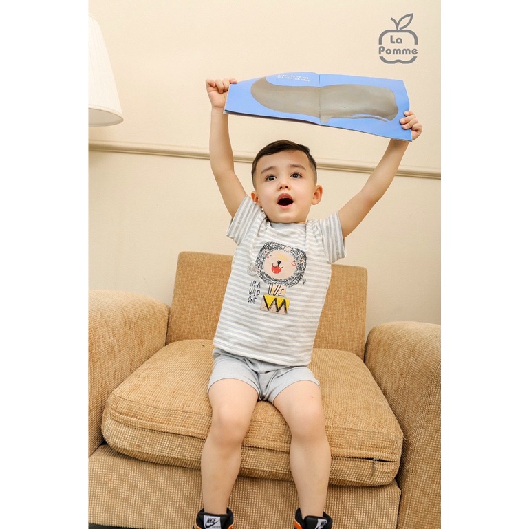 [CHÍNH HÃNG]Bộ cộc tay quần đùi trẻ em cúc bấm cổ tiện lợi họa tiết xiếc sư tử SS240 La Pomme