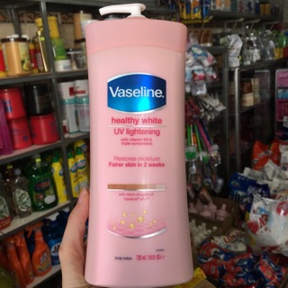 Lotion dưỡng thể trắng da Vaseline Healthy White UV Lightening 725mL