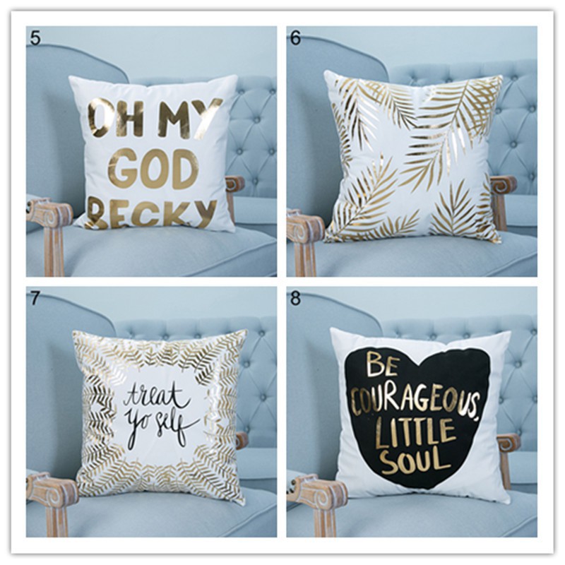 Gối tựa trang trí hình trái thơm màu vàng đồng 18 inch