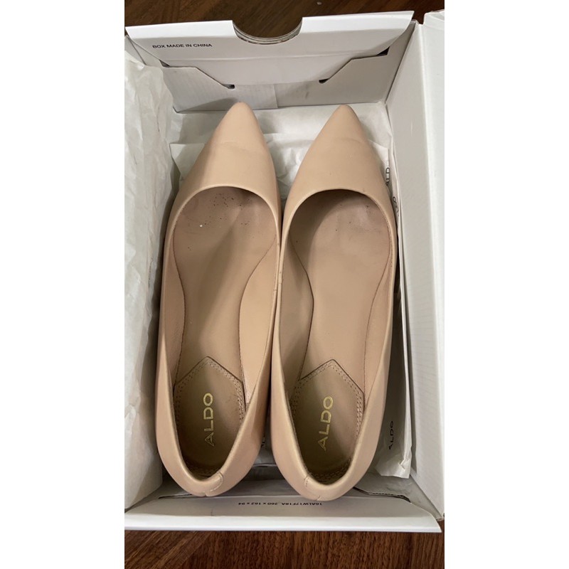 giầy gót nhọn 4cm màu nude sz 36