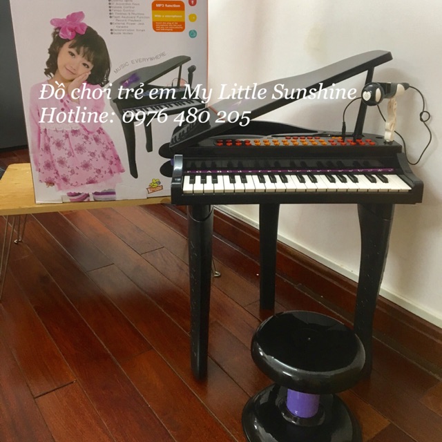 Đàn piano có micro cho bé size lớn