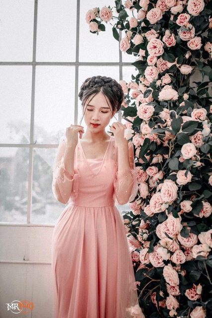 Đầm lưới lệch vai phối kim tuyến đính cườm ( ẢNH VÀ VIDEO THẬT )