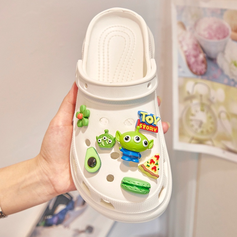 Phụ Kiện Khóa Giày Crocs Hình Buzz Lightyear Ba Mắt Phối Hoa Trang Trí Giày Ba Chiều Cho Bé