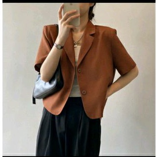 Áo blazer nữ dáng ngắn cộc tay chất liệu tuyết mưa cao cấp