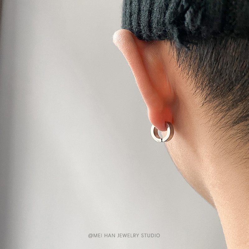 Khuyên Tai Thiết Kế Cá Tính Độc Đáo Hợp Thời Trang